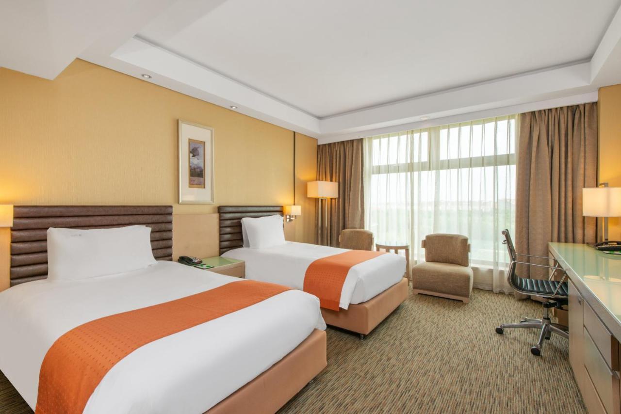Qingdao Parkview Holiday Hotel ภายนอก รูปภาพ